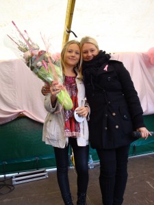 Linnea Grönberg tillsammans med konf. Anna